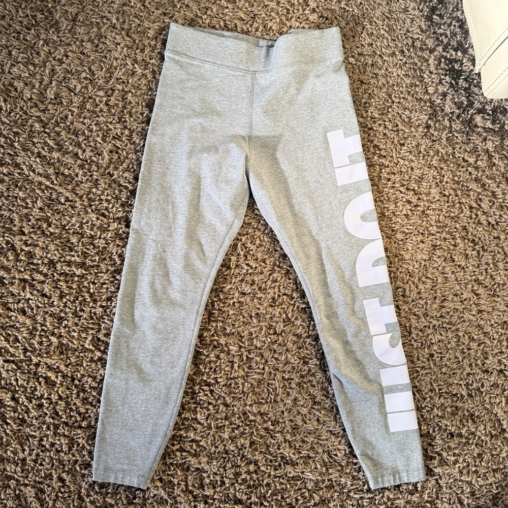 Nike Women’s Leggings Tights